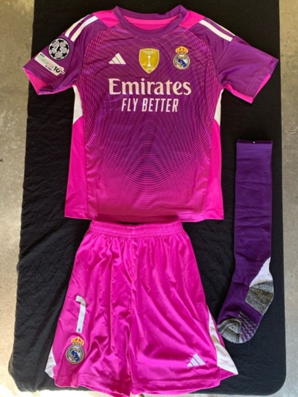 🌞⚽⚽ Real Madrid 25/26 Goalkeeper Jerseys